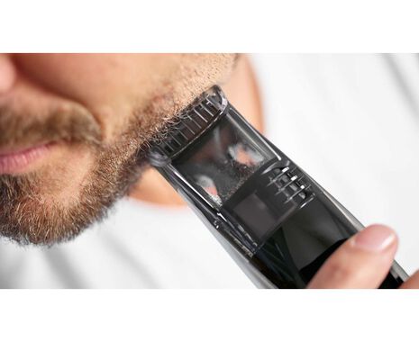 Series 7000 Vacuum Beard Trimmer